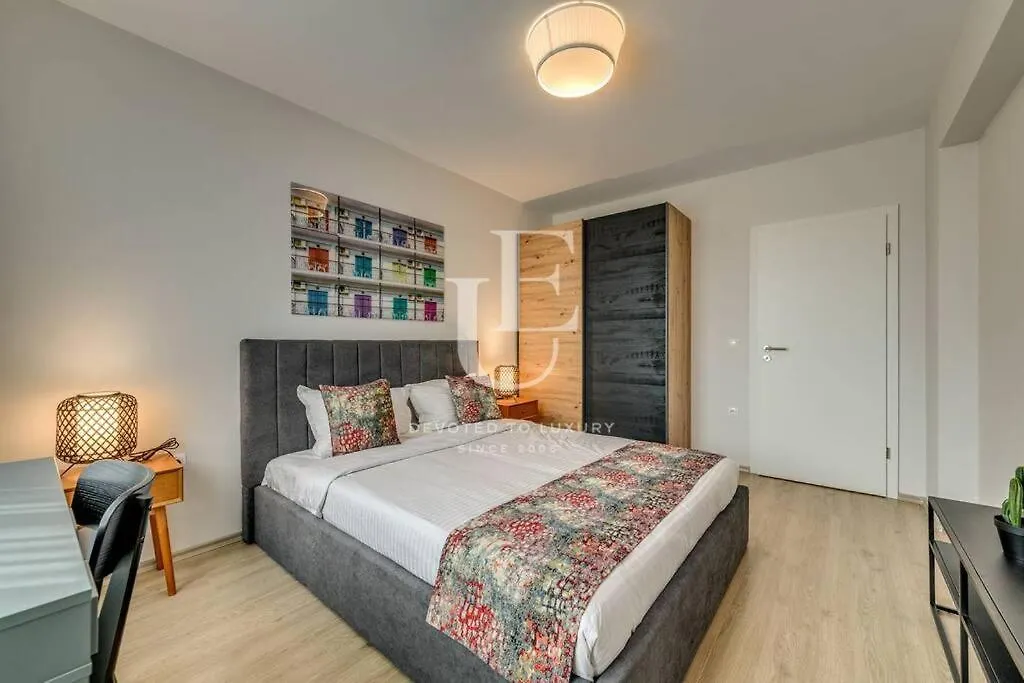 Tokiyo: A Lovely City Center 2 Bedrooms Apartment With Private Parking Sofia